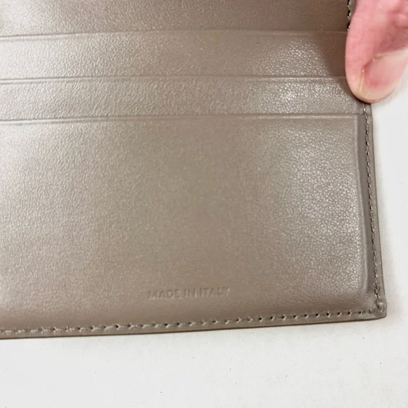 Celine Small Pebble Colored Trifold Wallet with Grained Calfskin - Picture 4 of 7